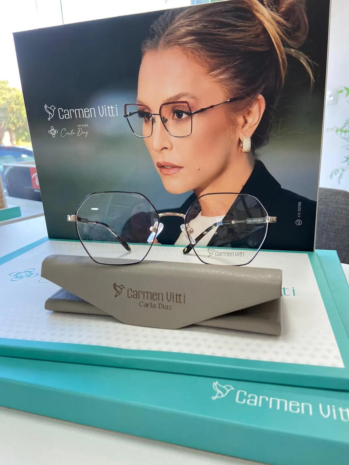 280fc3b4-91d5-4dca-af76-1cc6e37ff22e – Silvia Souza