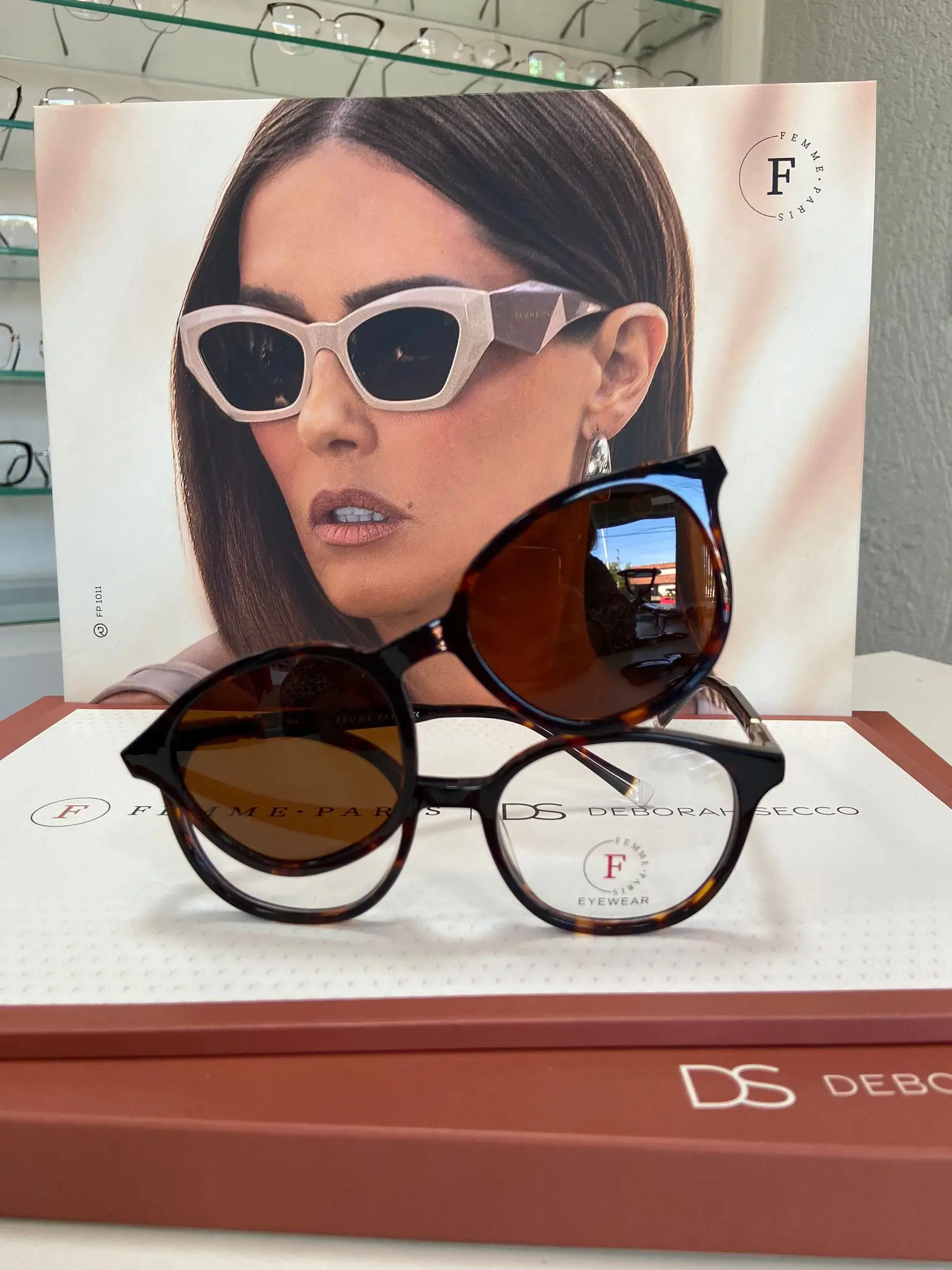 57840466-addf-490d-beef-83ae090af459 – Silvia Souza